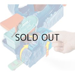 画像4: Hot Wheels Robo Shark Frenzy Playset