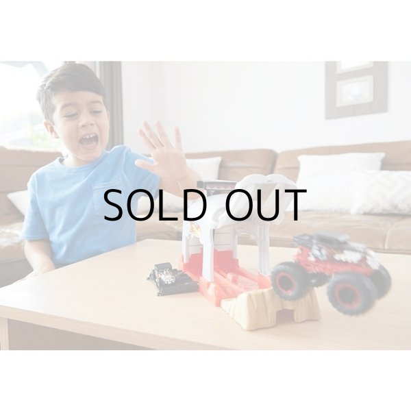 画像9: Mattel Hot Wheels Monster Truck Pit and Launch Set  【全2種】