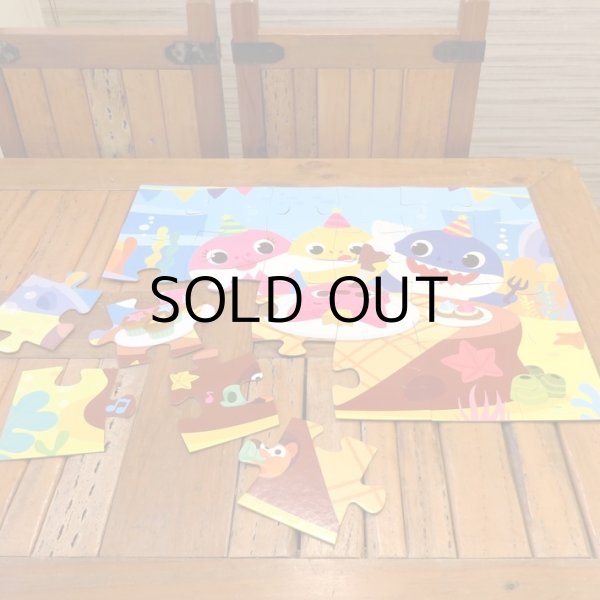 画像3: BabyShark 24pc Floor Puzzle