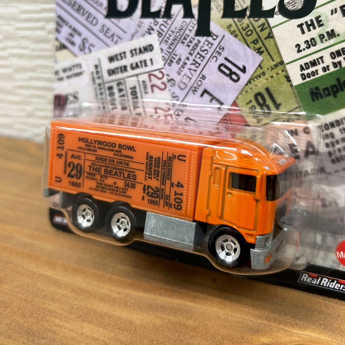 画像2: Hot Wheels Premium POP Culture The Beatles HIWAY HAULER